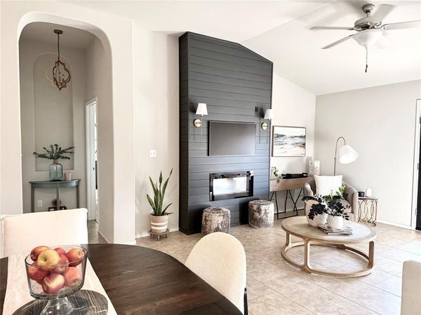 408 Wincliff DR, Buda, TX 78610