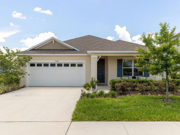 5208 GREENHEART AVENUE, MOUNT DORA, FL 32757