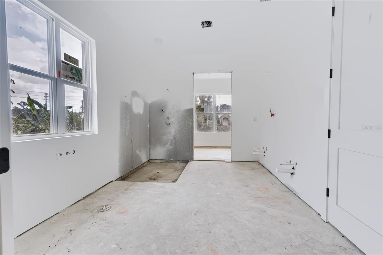 1122 Dingens Avenue, Gotha, FL 34734 Photo