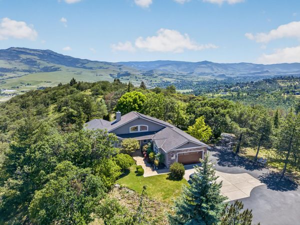 1601 Frank Hill Road, Ashland, OR 97520