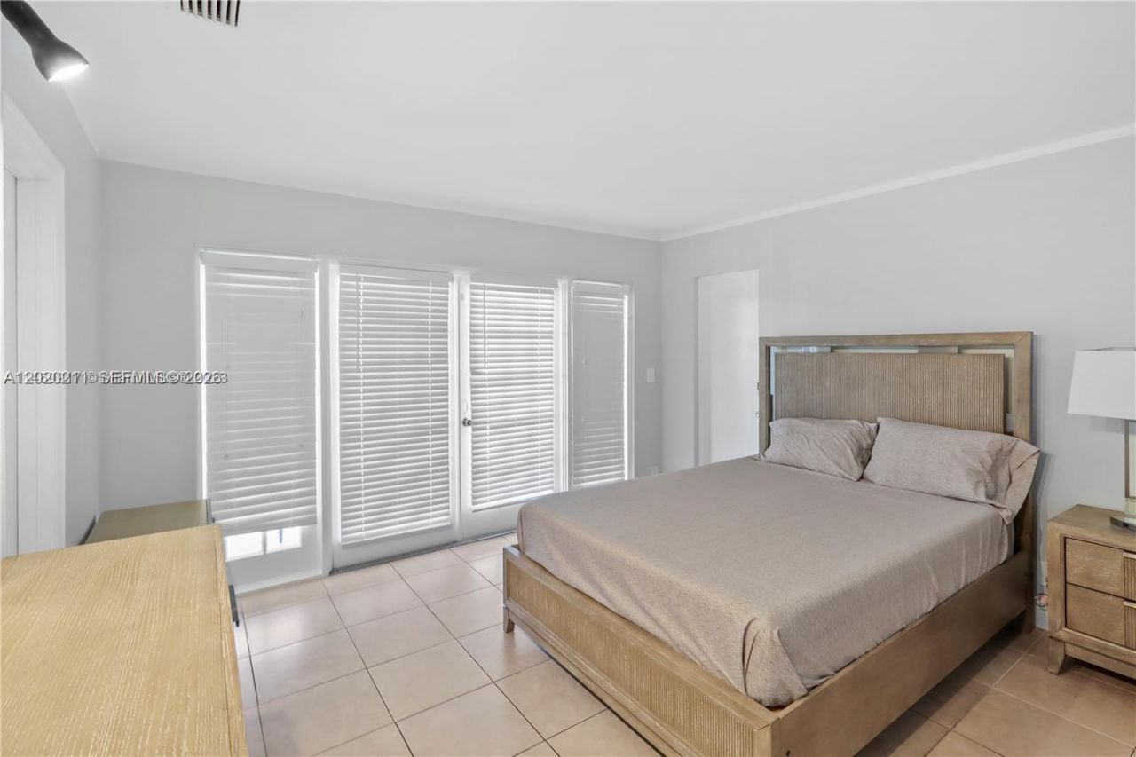 2420 SE 17th Cswy, Unit 301C, Fort Lauderdale, FL 33316 Photo