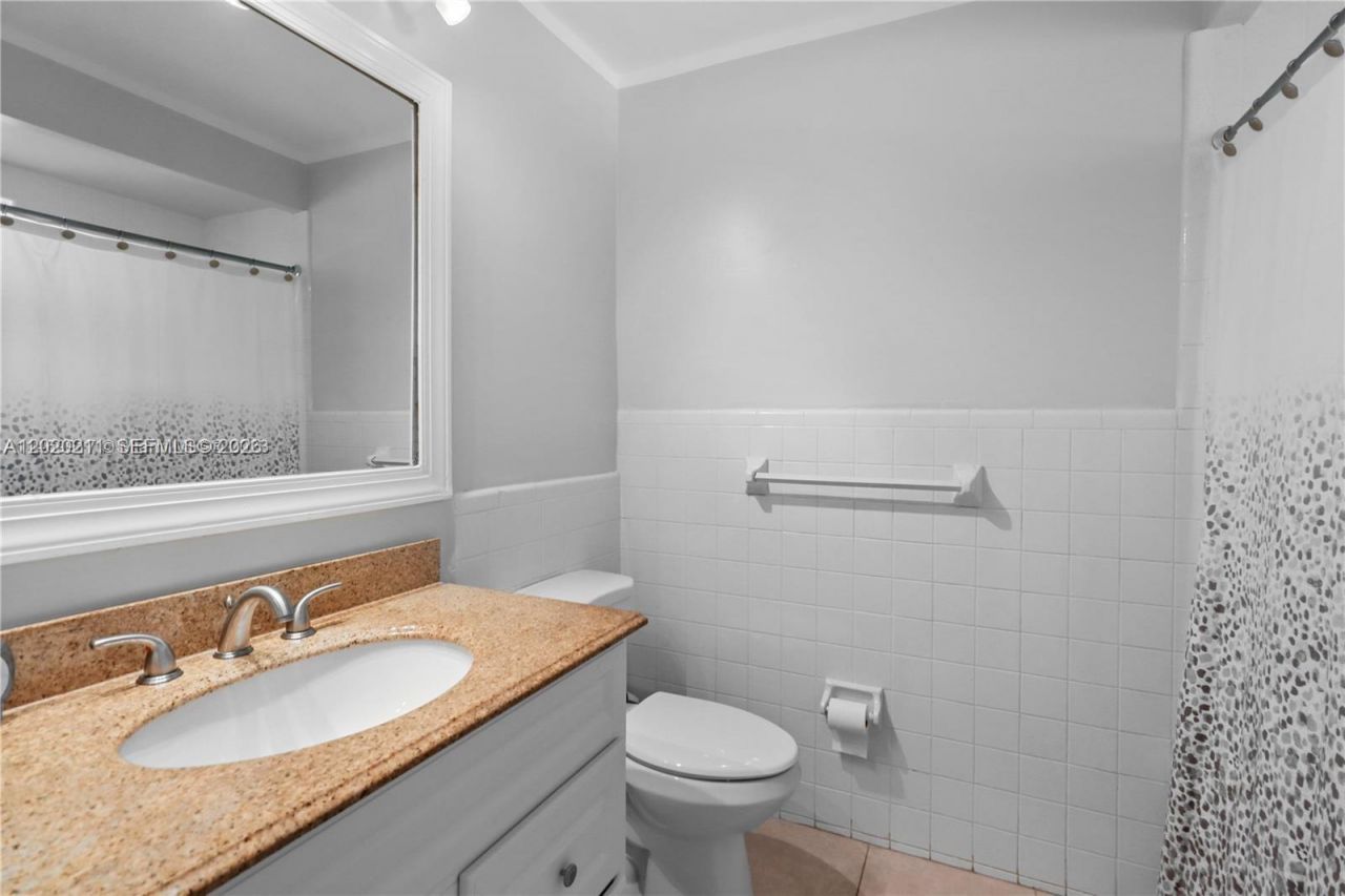 2420 SE 17th Cswy, Unit 301C, Fort Lauderdale, FL 33316 Photo