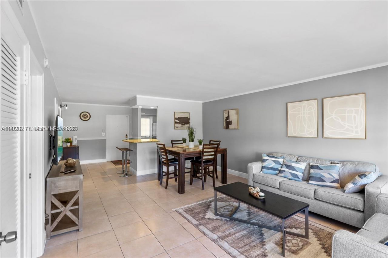 2420 SE 17th Cswy, Unit 301C, Fort Lauderdale, FL 33316 Photo