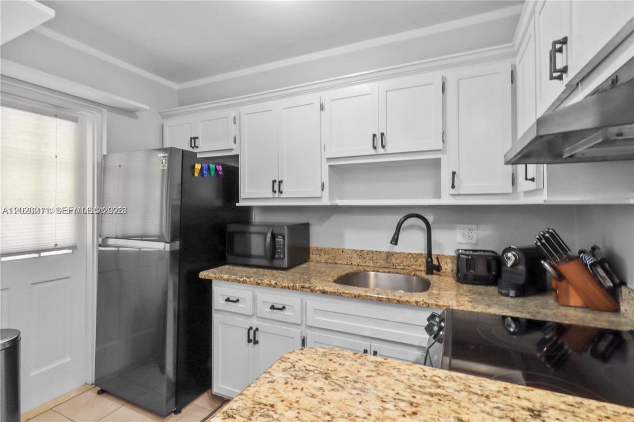 2420 SE 17th Cswy, Unit 301C, Fort Lauderdale, FL 33316 Photo