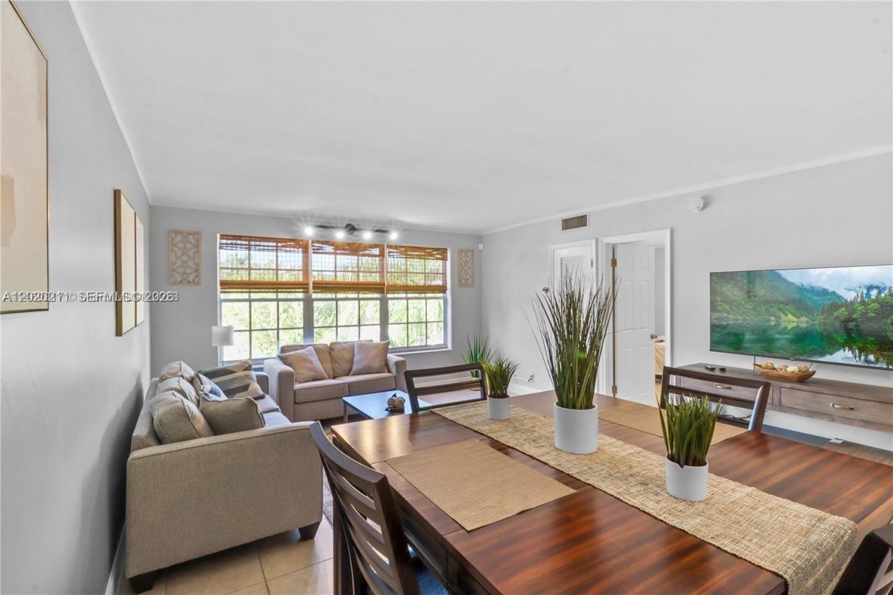 2420 SE 17th Cswy, Unit 301C, Fort Lauderdale, FL 33316 Photo