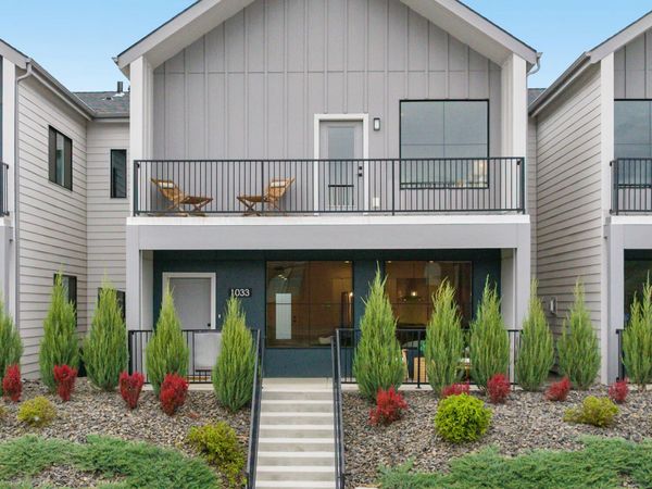 1033 E RAILROAD AVE , Post Falls, ID 83854