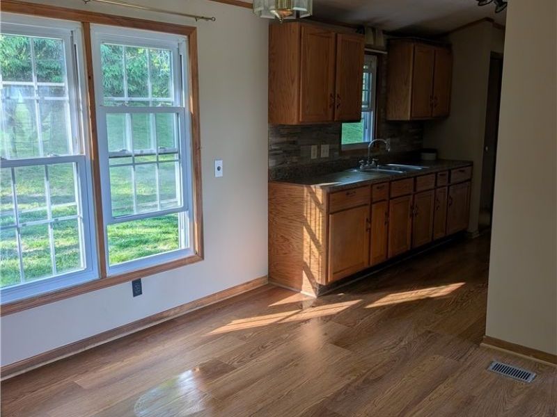 2075 State Route 83, Millersburg, OH 44654 Photo 5