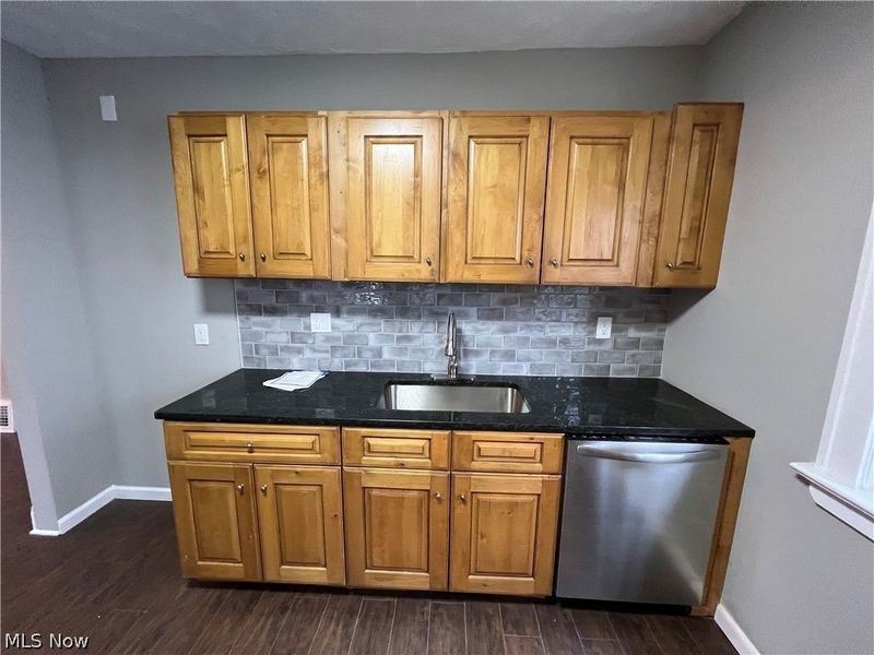 3569 W 147th Street, Cleveland, OH 44111 Photo 8