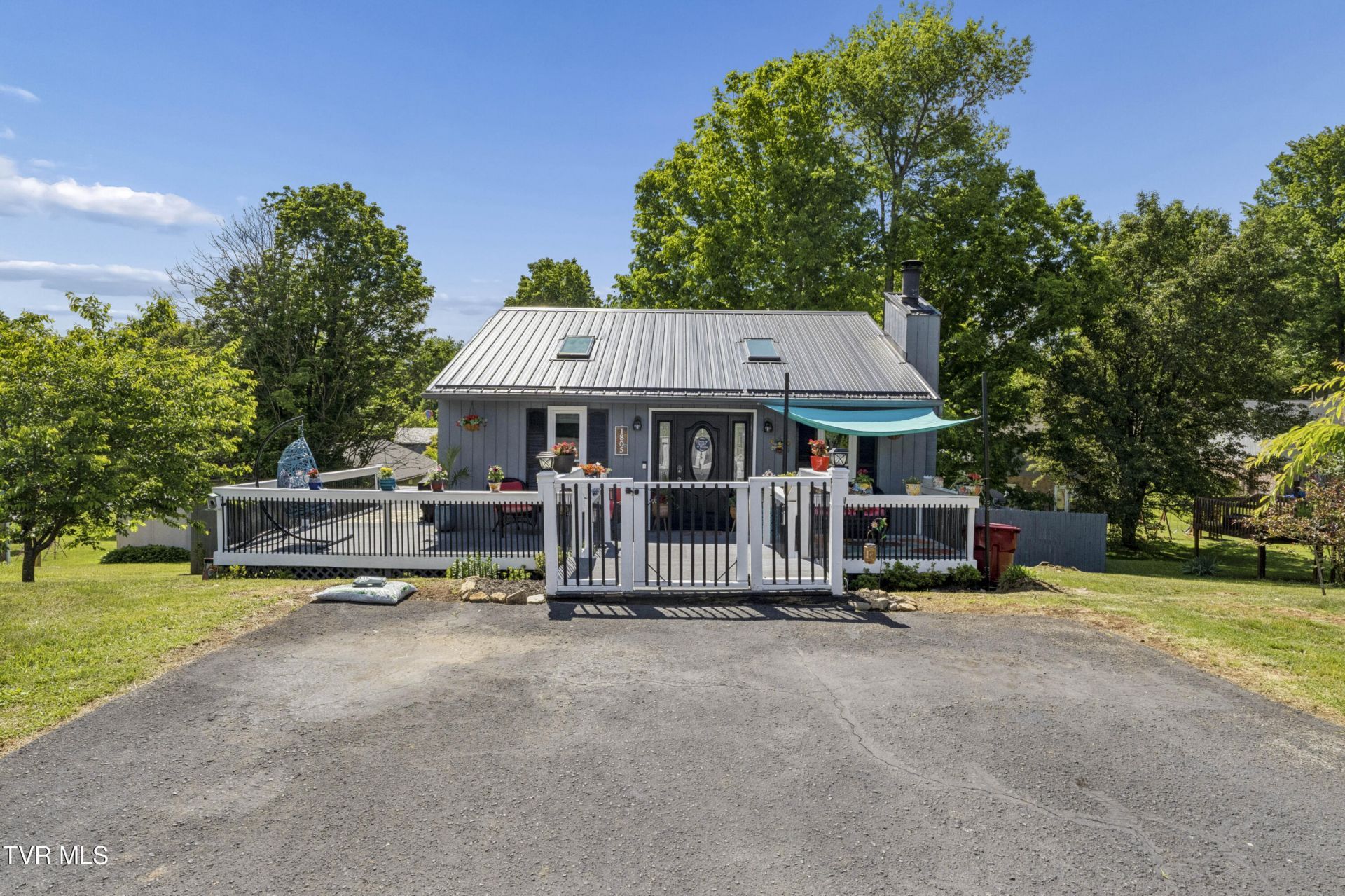 1805 Todd Drive, Johnson City, TN 37604 Main Photo