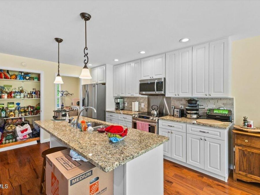 Property Image 16