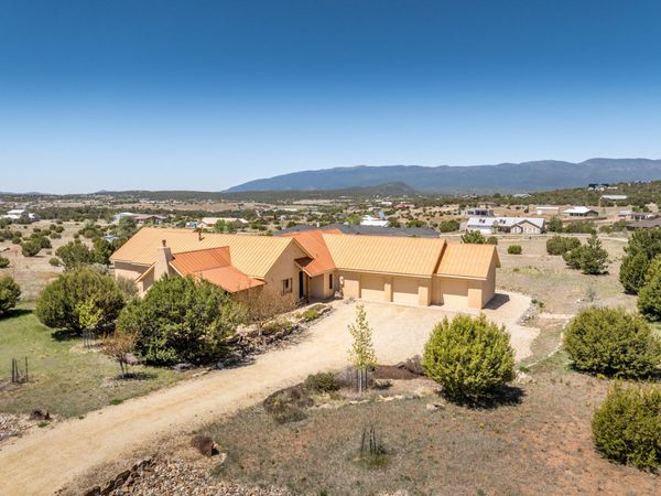 11 Eastside Loop , Sandia Park, NM 87047