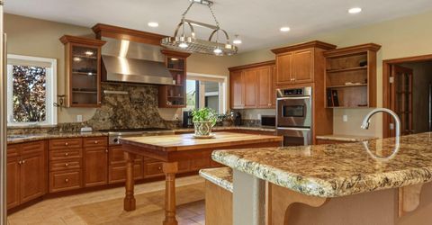 812 Jenna Court, Carson City, NV 89701 Photo