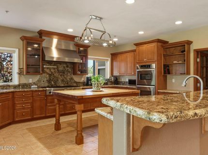 812 Jenna Court, Carson City, NV 89701 Photo