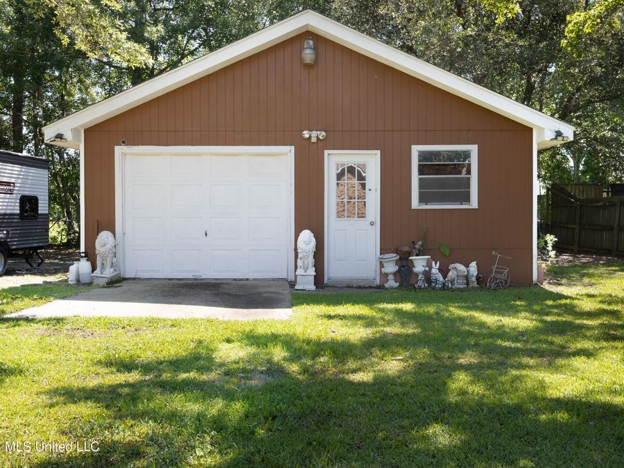Property Image 42