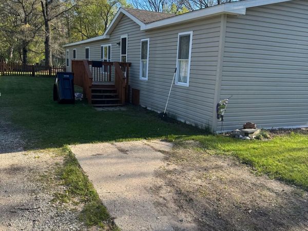 816 E James Street, White Cloud, MI 49349