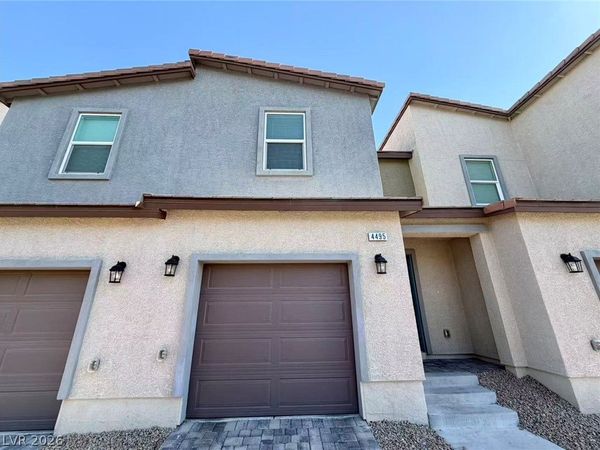 4495 Honey Hills Avenue , Las Vegas, NV 89141