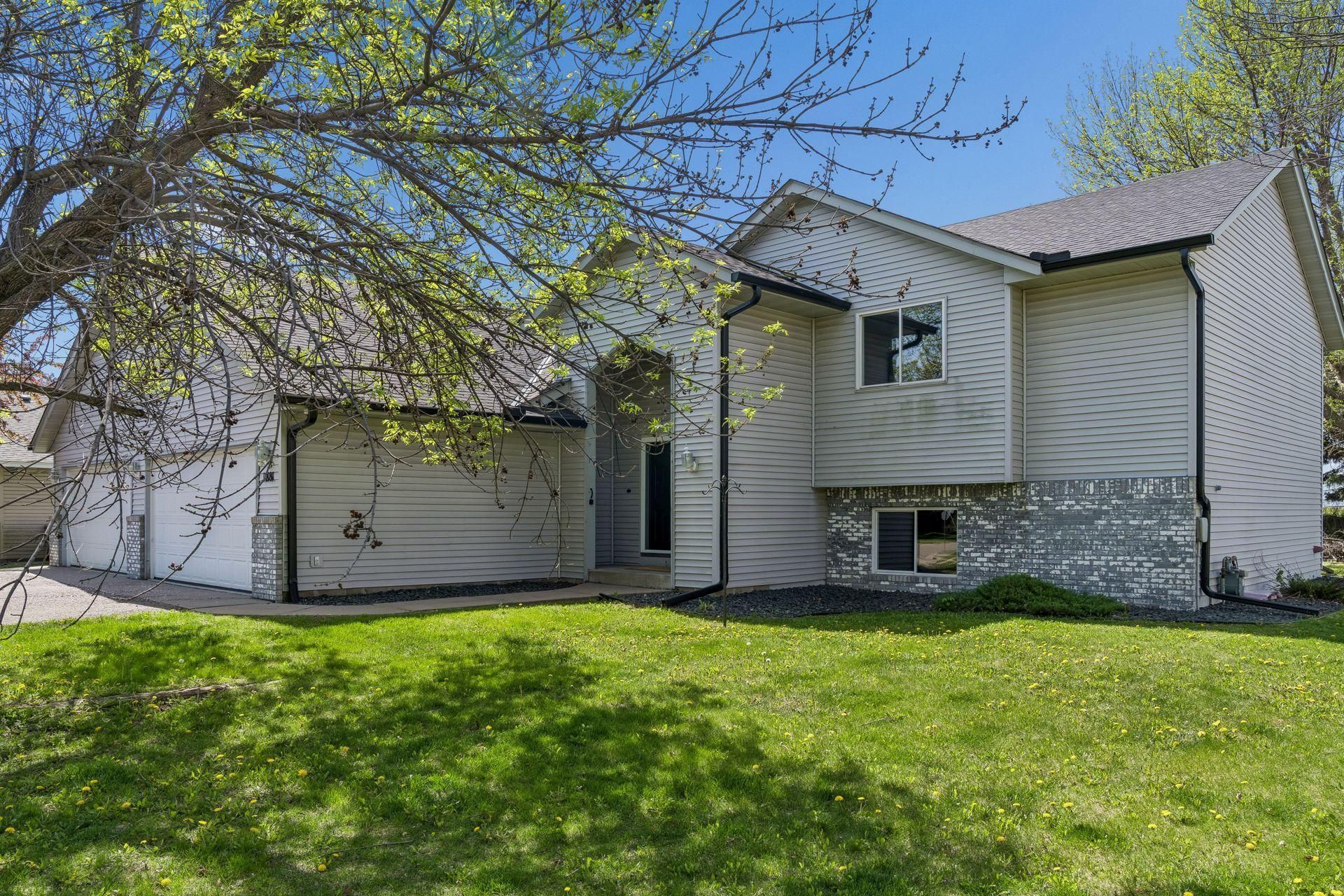 12181 Walnut Drive, Rogers, MN 55374 Main Photo