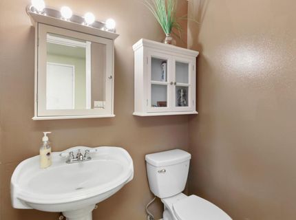 5820 Shadow Creek Dr #3, Unit 3, Sacramento, CA 95841 Photo