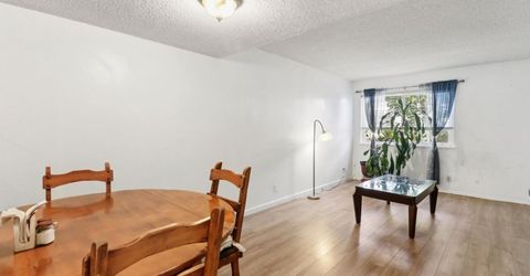 5820 Shadow Creek Dr #3, Unit 3, Sacramento, CA 95841 Photo