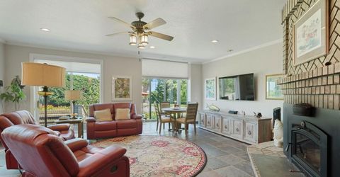 21649 N Des Moines Rd, Acampo, CA 95220 Photo