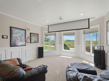 21649 N Des Moines Rd, Acampo, CA 95220 Photo