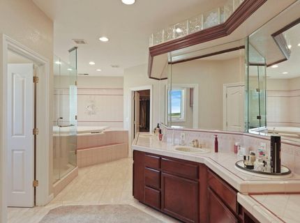 21649 N Des Moines Rd, Acampo, CA 95220 Photo