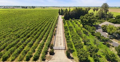 21649 N Des Moines Rd, Acampo, CA 95220 Photo