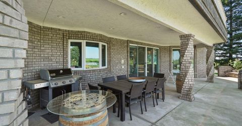 21649 N Des Moines Rd, Acampo, CA 95220 Photo