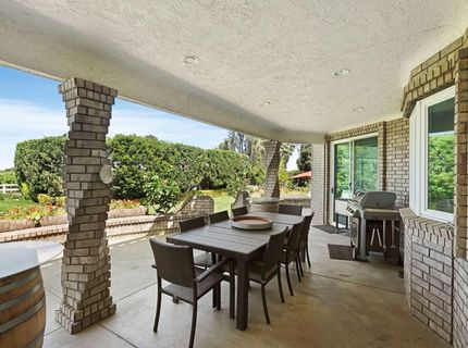 21649 N Des Moines Rd, Acampo, CA 95220 Photo