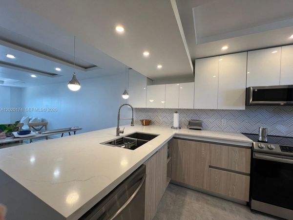 2903 N Miami Beach Blvd , Unit 1003, North Miami Beach, FL 33160