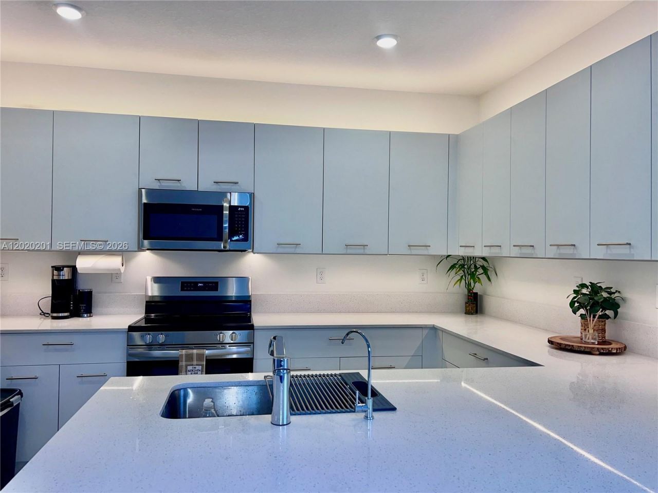 12023 NW 24th Pl, Unit 12023, Miami, FL 33167 Photo