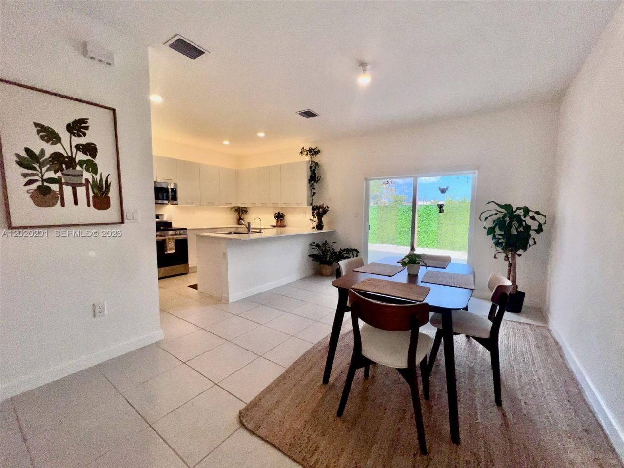 12023 NW 24th Pl, Unit 12023, Miami, FL 33167 Photo