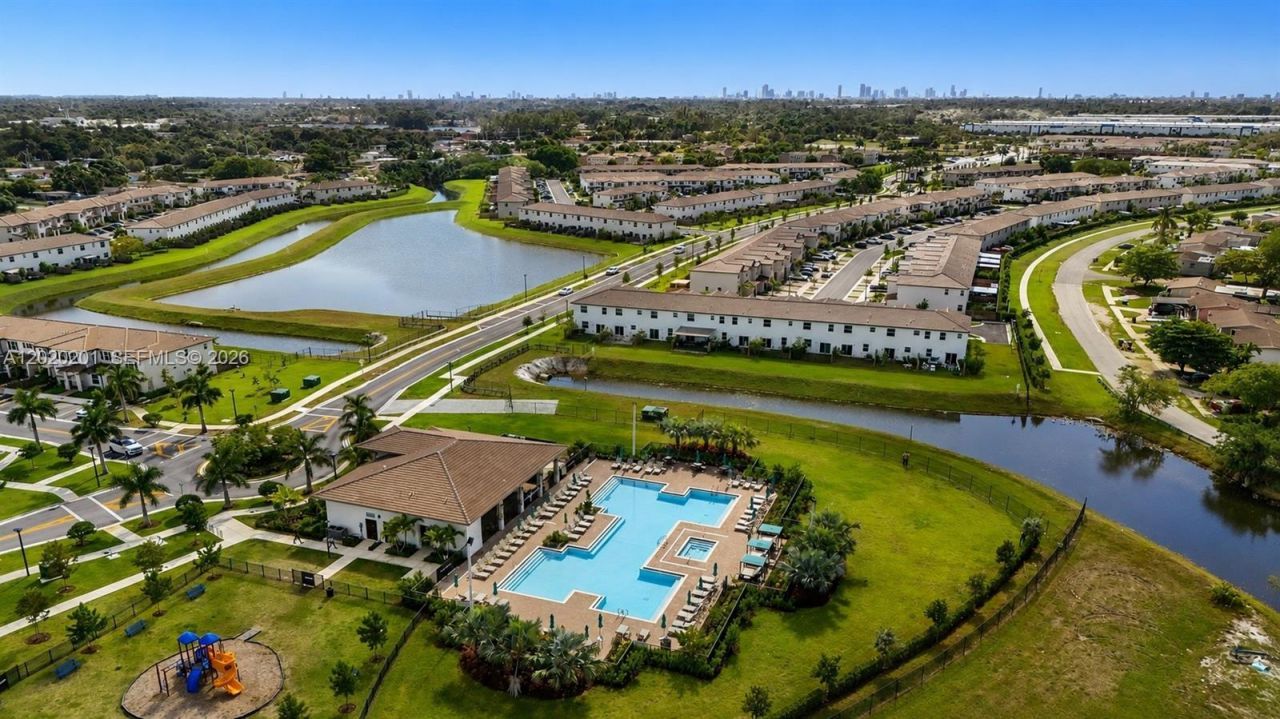 12023 NW 24th Pl, Unit 12023, Miami, FL 33167 Photo