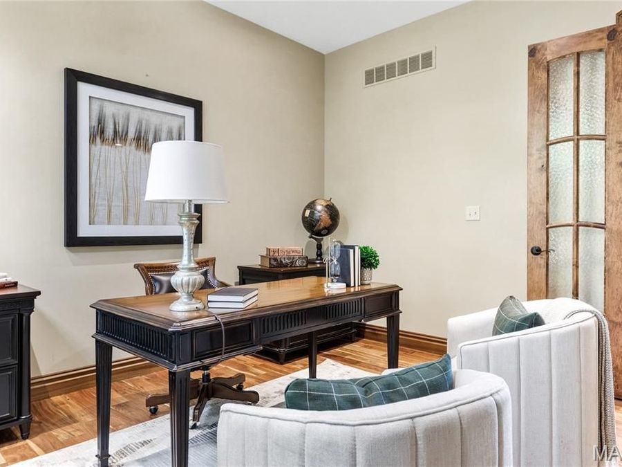 Property Image 28
