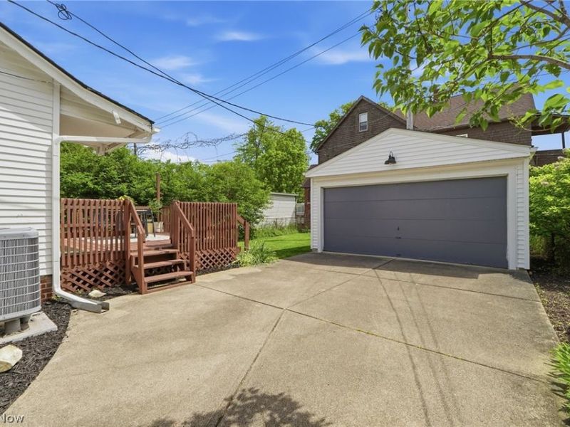 2219 Carabel Avenue, Lakewood, OH 44107 Photo 31