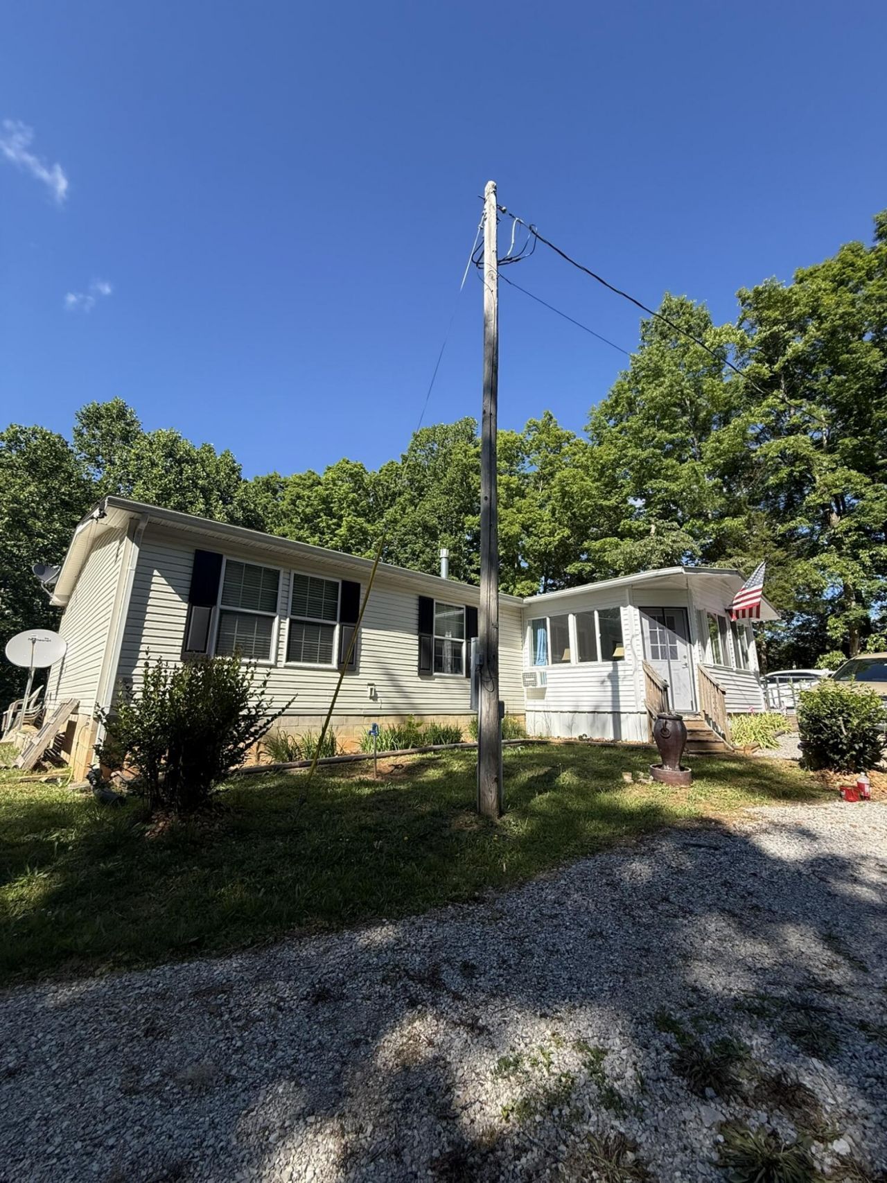 266 Carmel Lane, Albany, KY 42602 Main Photo