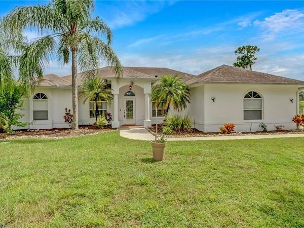 2720 24th Ave SE , NAPLES, FL 34117