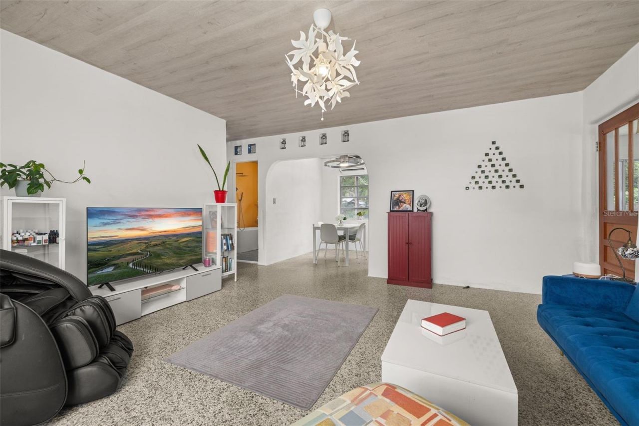 9 Sunset Drive , Debary, FL 32713 Photo