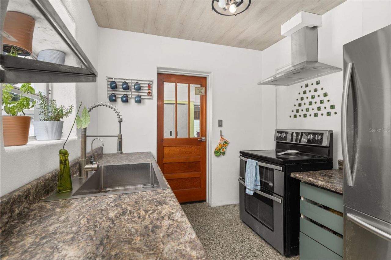9 Sunset Drive , Debary, FL 32713 Photo