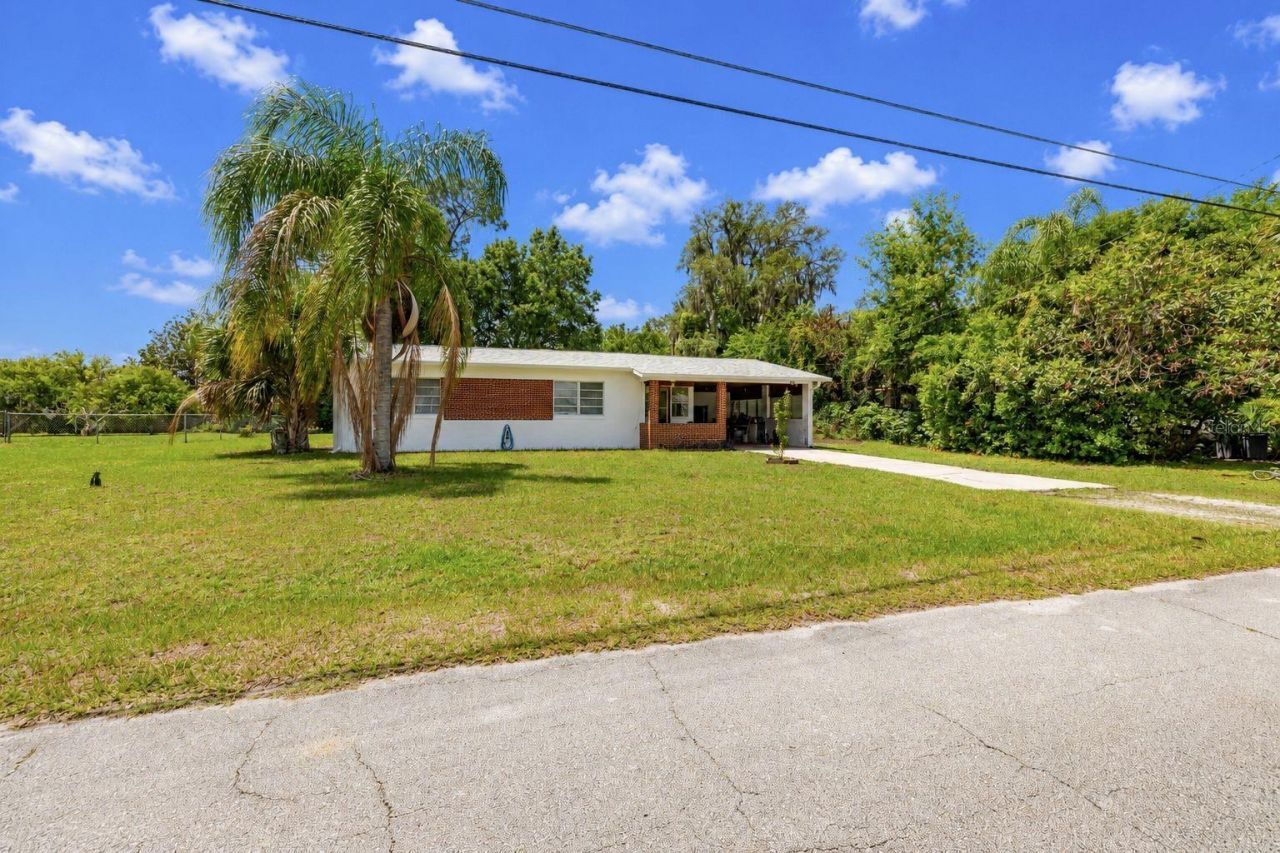 9 Sunset Drive , Debary, FL 32713 Photo