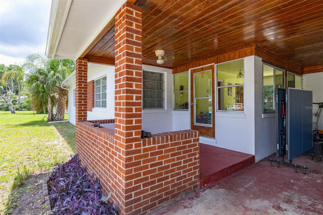 9 Sunset Drive , Debary, FL 32713 Photo