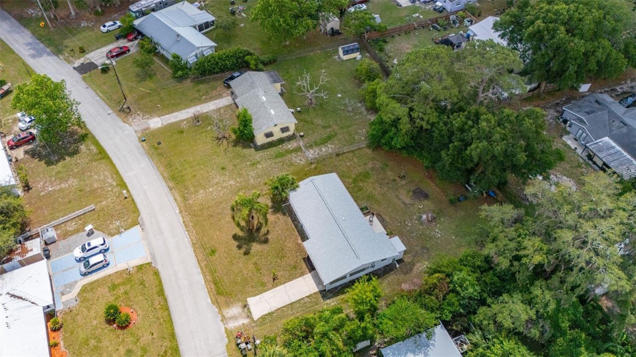9 Sunset Drive , Debary, FL 32713 Photo