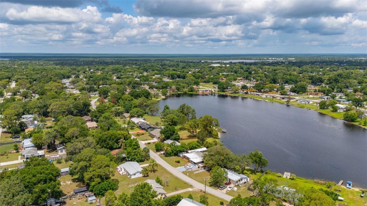9 Sunset Drive , Debary, FL 32713 Photo