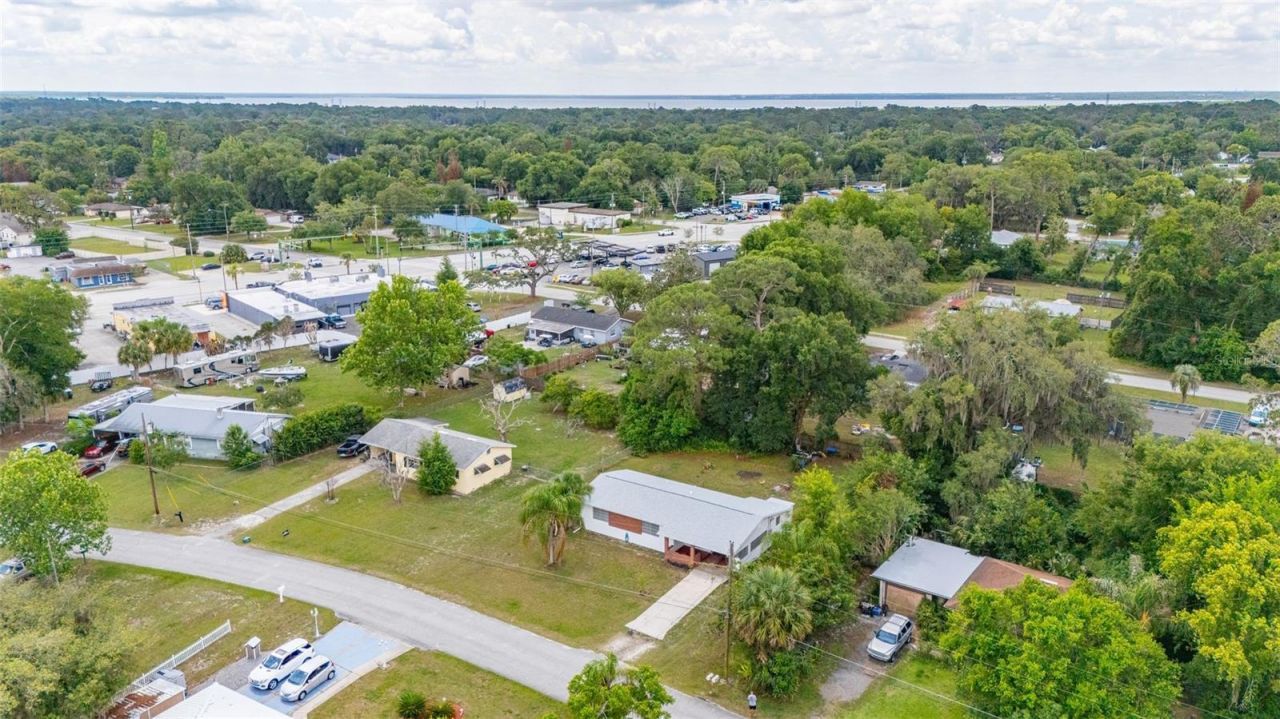 9 Sunset Drive , Debary, FL 32713 Photo