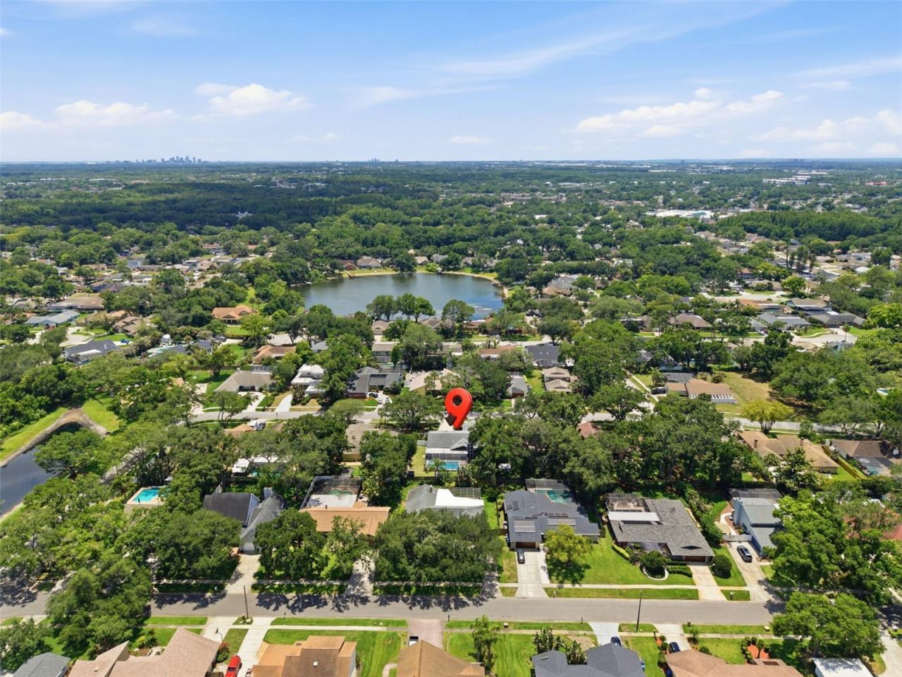 4221 Water Oaks Lane, Tampa, FL 33618 Photo