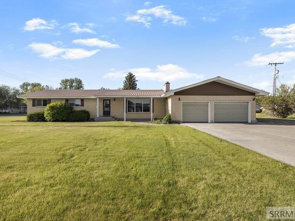 126 W 3 S, SUGAR CITY, ID 83448