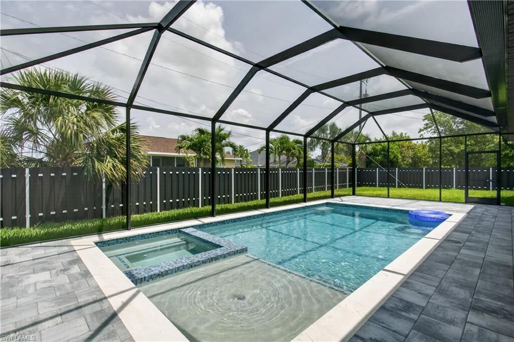 741 SW 7th Ter , Cape Coral, FL 33991 Photo