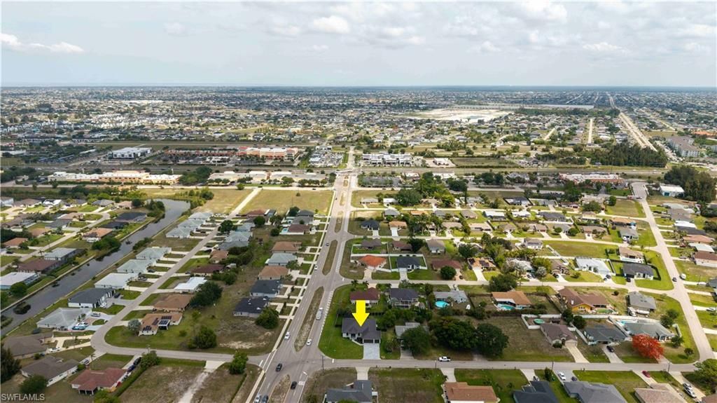 741 SW 7th Ter , Cape Coral, FL 33991 Photo
