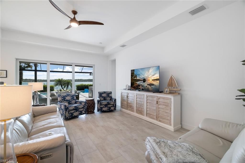 13682 Blue Bay Cir, Fort Myers, FL 33913 Photo