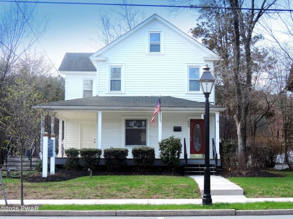 308 W Harford Street , Milford, PA 18337